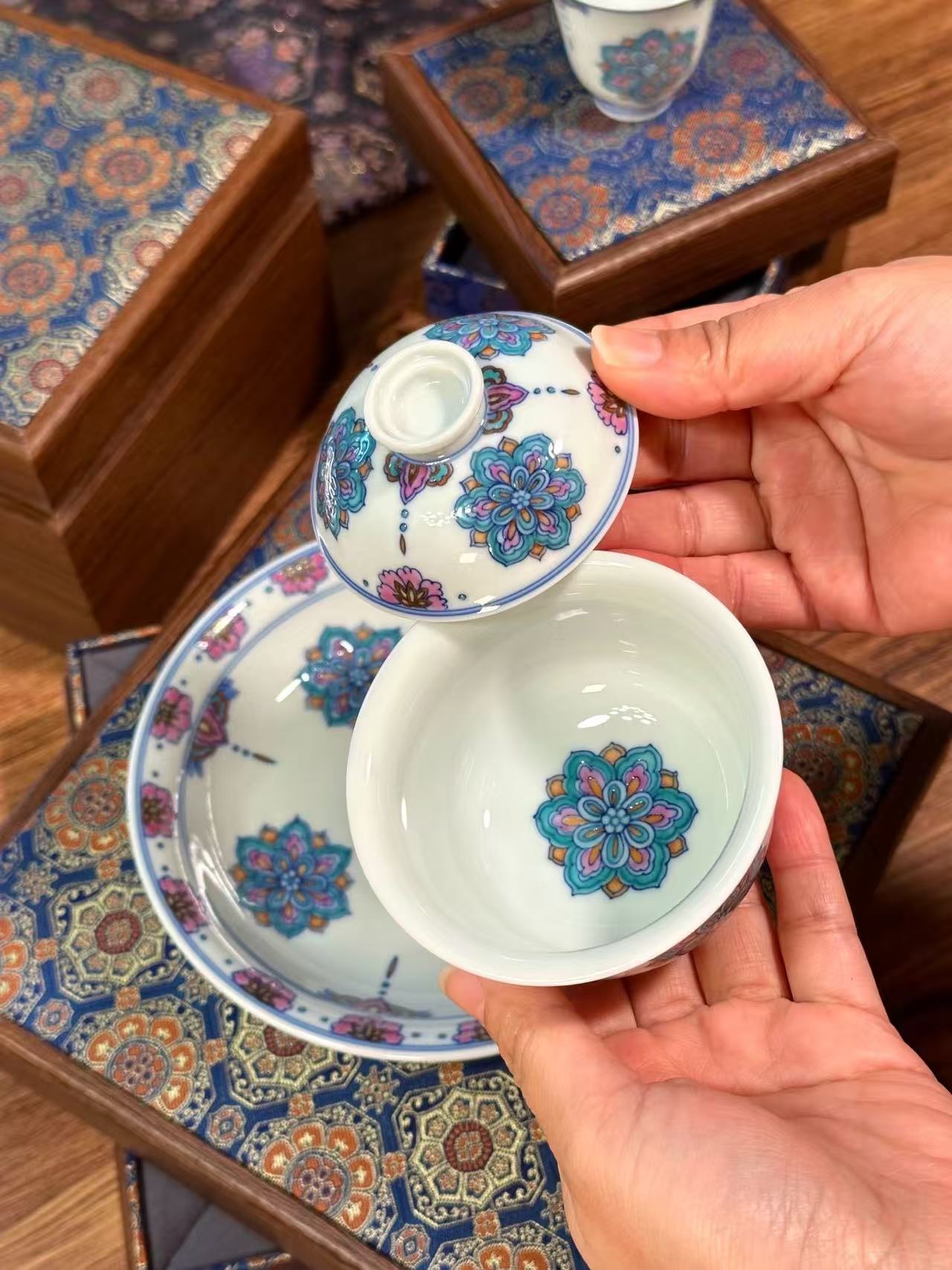Blue-and-White Doucai Baoxiang Pattern Set