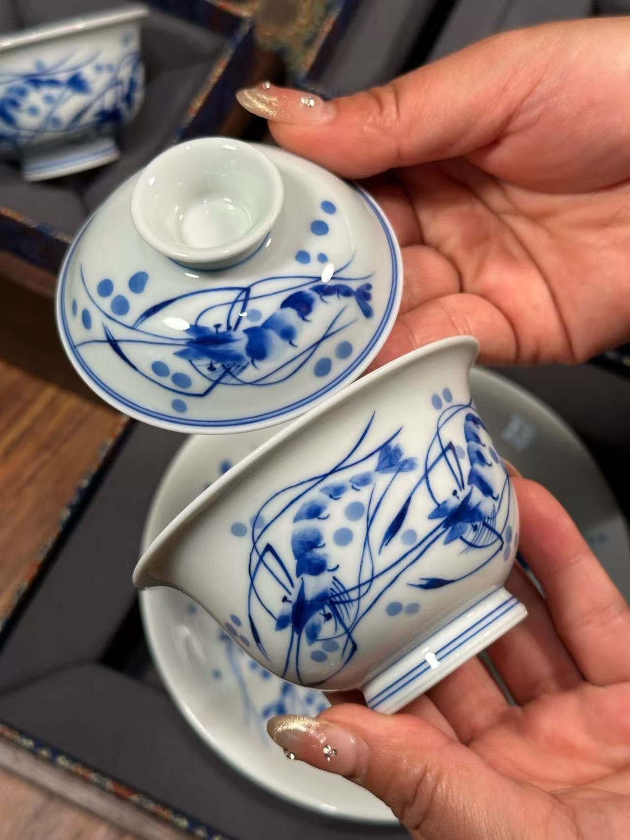 Diligence Brings Rewards” Blue-and-White Impressionist Set