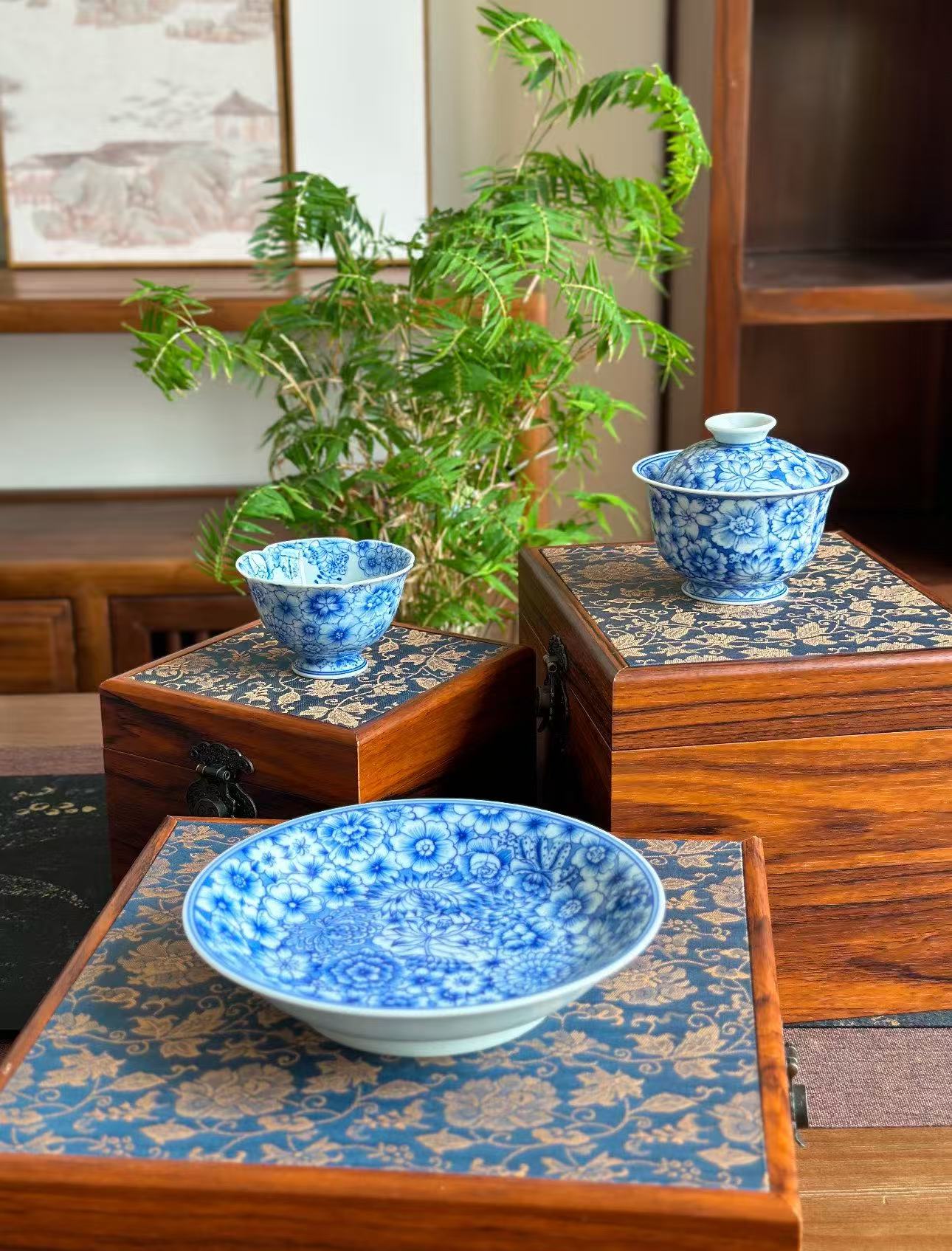 Blue-and-White “Ten Thousand Flowers” from the Chai Kiln