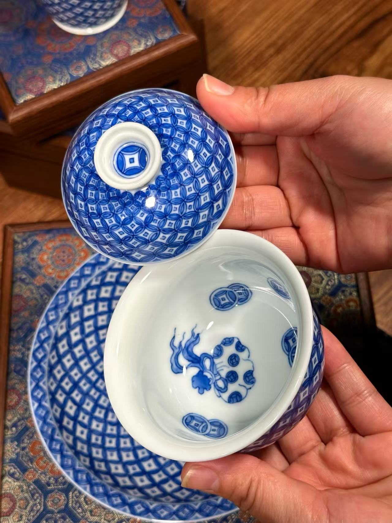Blue-and-White Underglaze Copper Coin Pattern Set