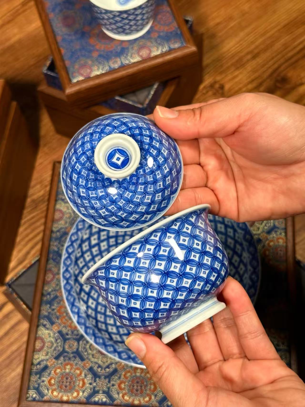 Blue-and-White Underglaze Copper Coin Pattern Set