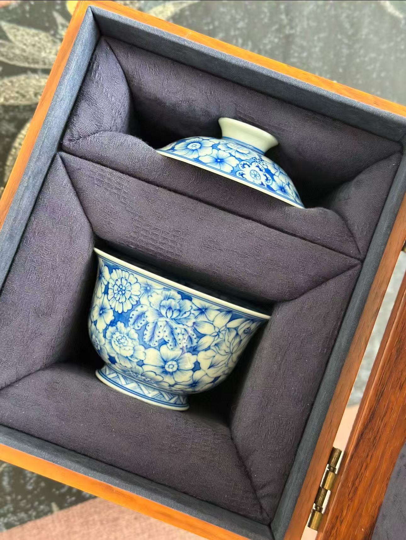 Blue-and-White “Ten Thousand Flowers” from the Chai Kiln