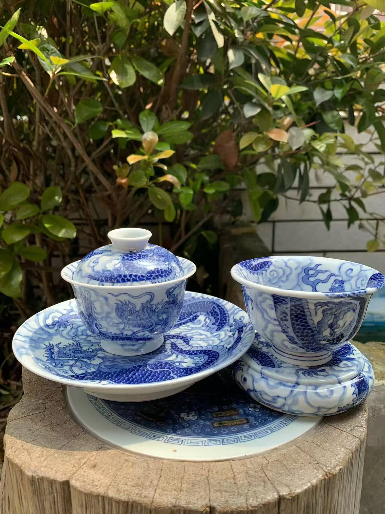 Blue-and-White “Auspicious Clouds and Dragons” Four-Piece Set