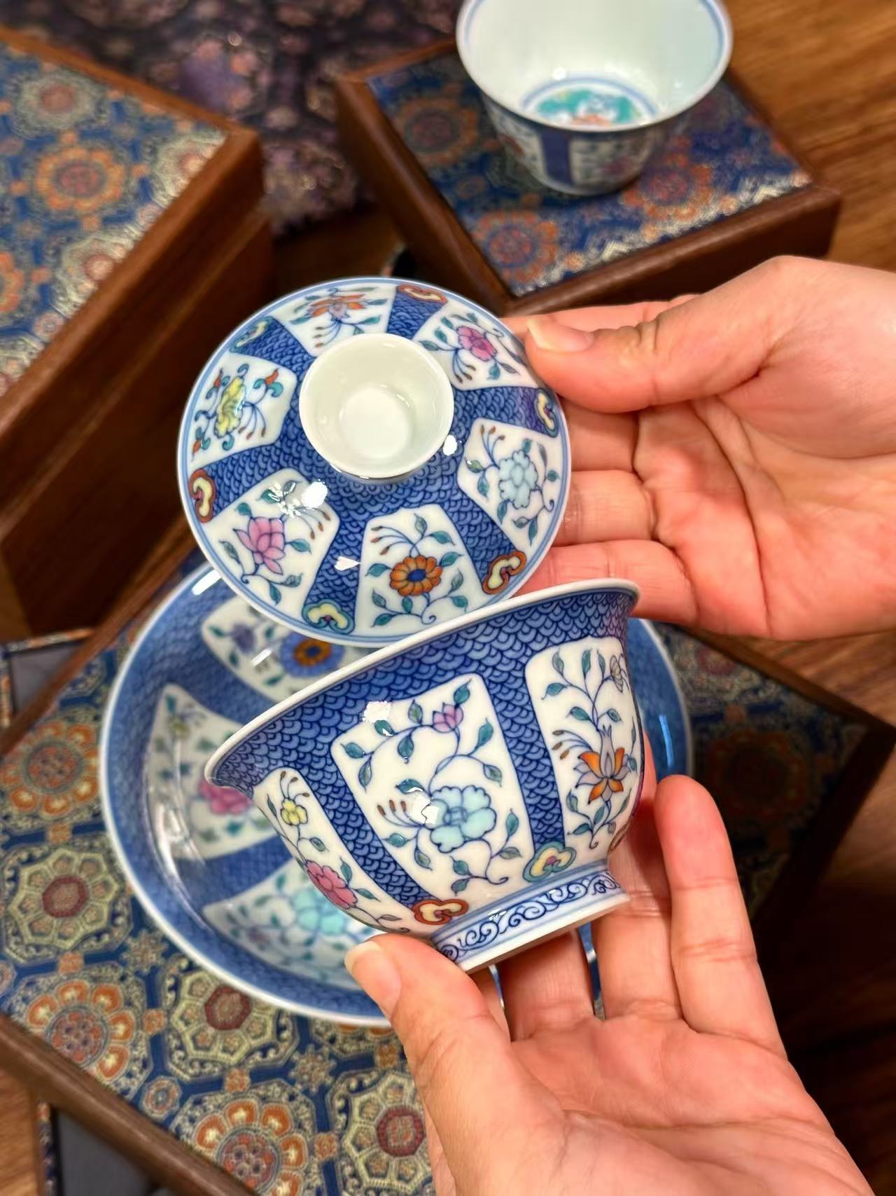 Blue-and-White Doucai Floral Set with Openwork Design