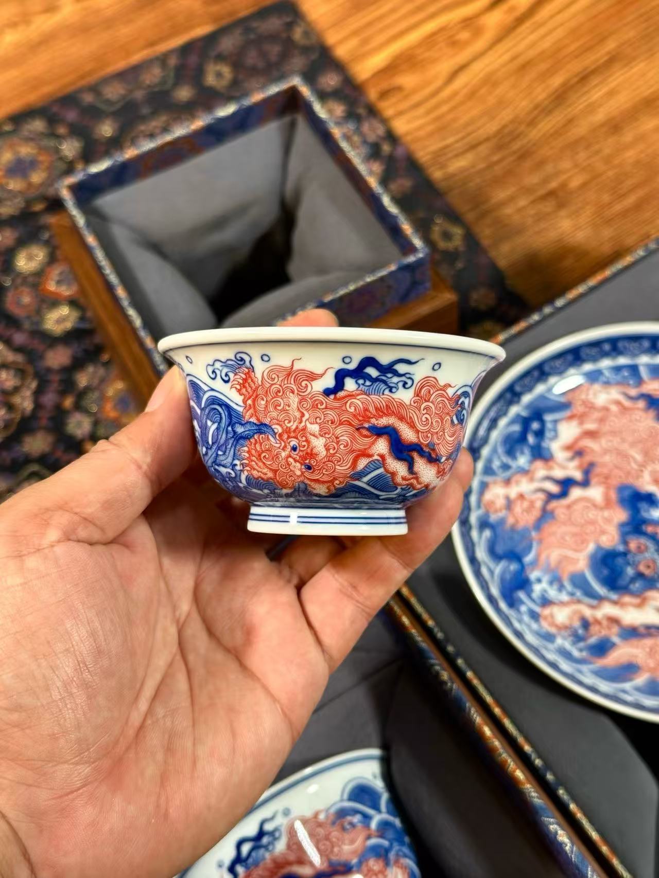 Underglaze Double Lion Set
