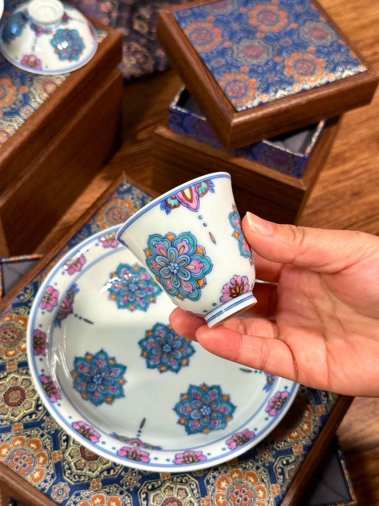 Blue-and-White Doucai Baoxiang Pattern Set