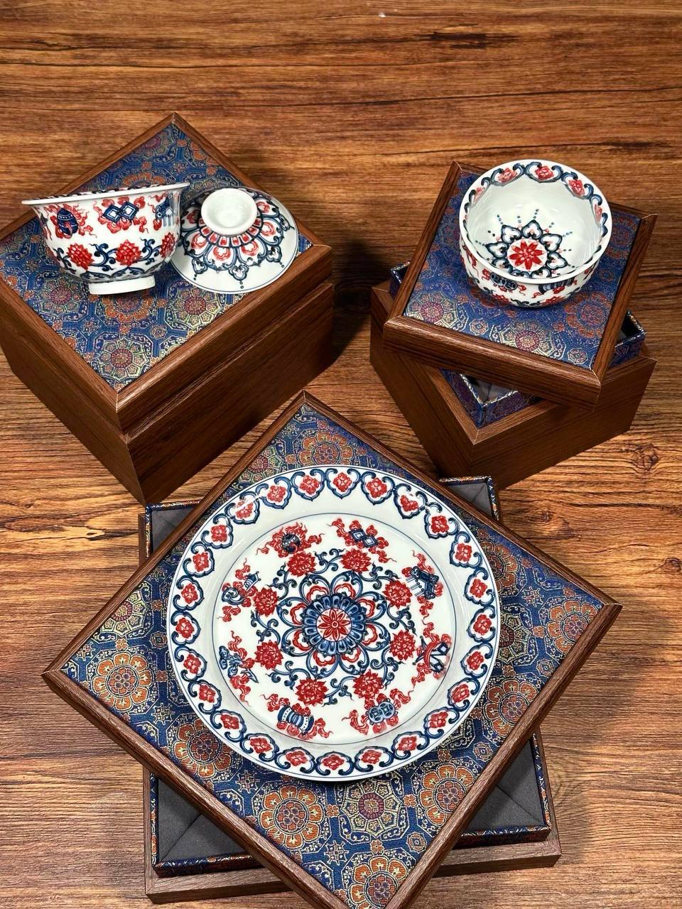 A Classic Trio of Chinese Porcelain Art: A Set of Three Hand-Painted Blue-and-White “Eight Auspicious Symbols” Pieces