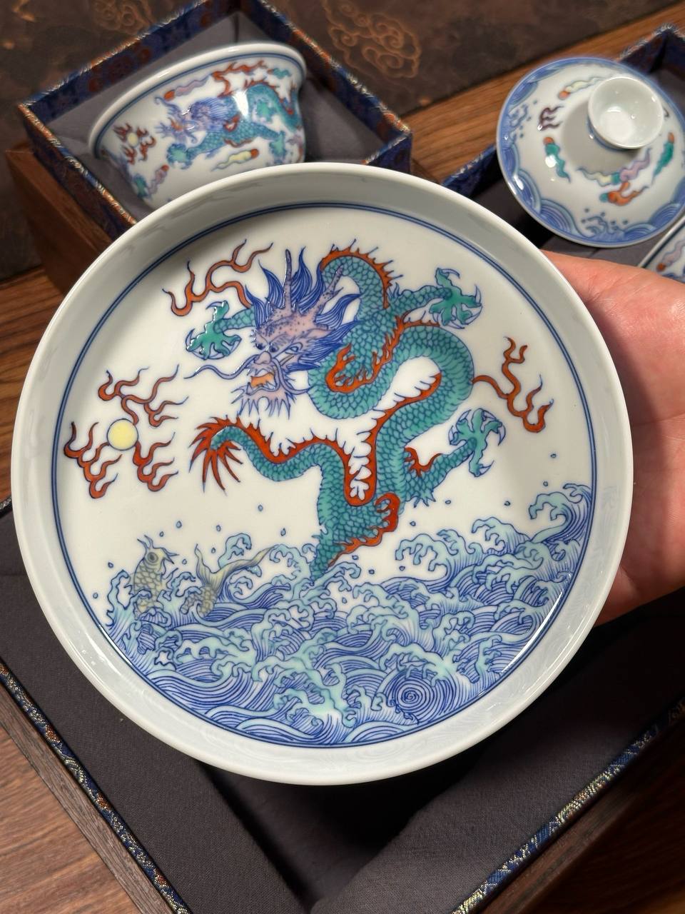 Hand-painted Blue-and-White and Doucai Dragon Motif Set
