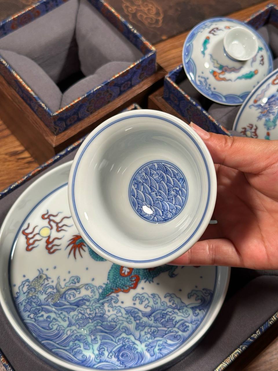 Hand-painted Blue-and-White and Doucai Dragon Motif Set