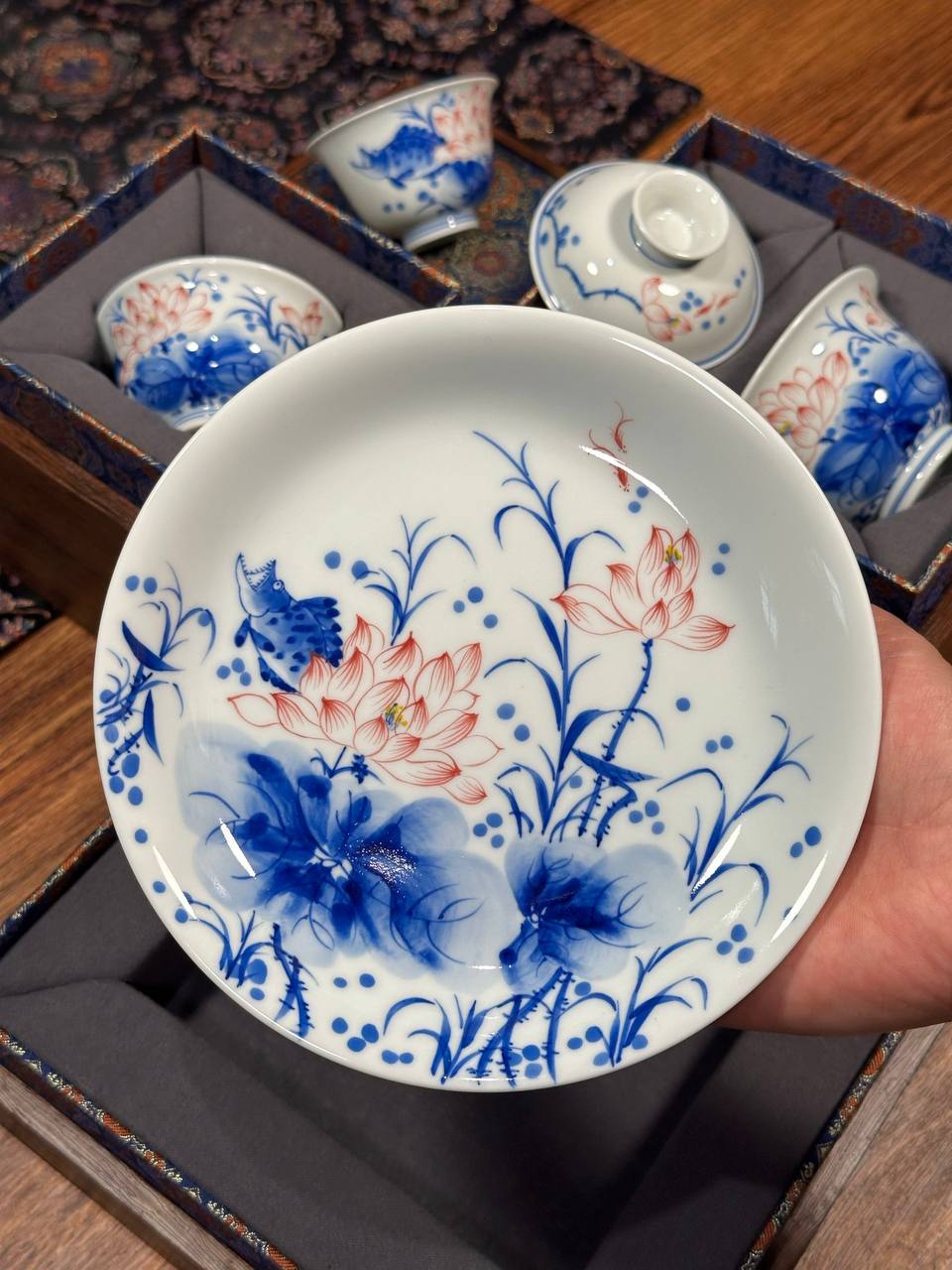 Hand-Painted Freehand Blue-and-White “Lotus is Precious” Set
