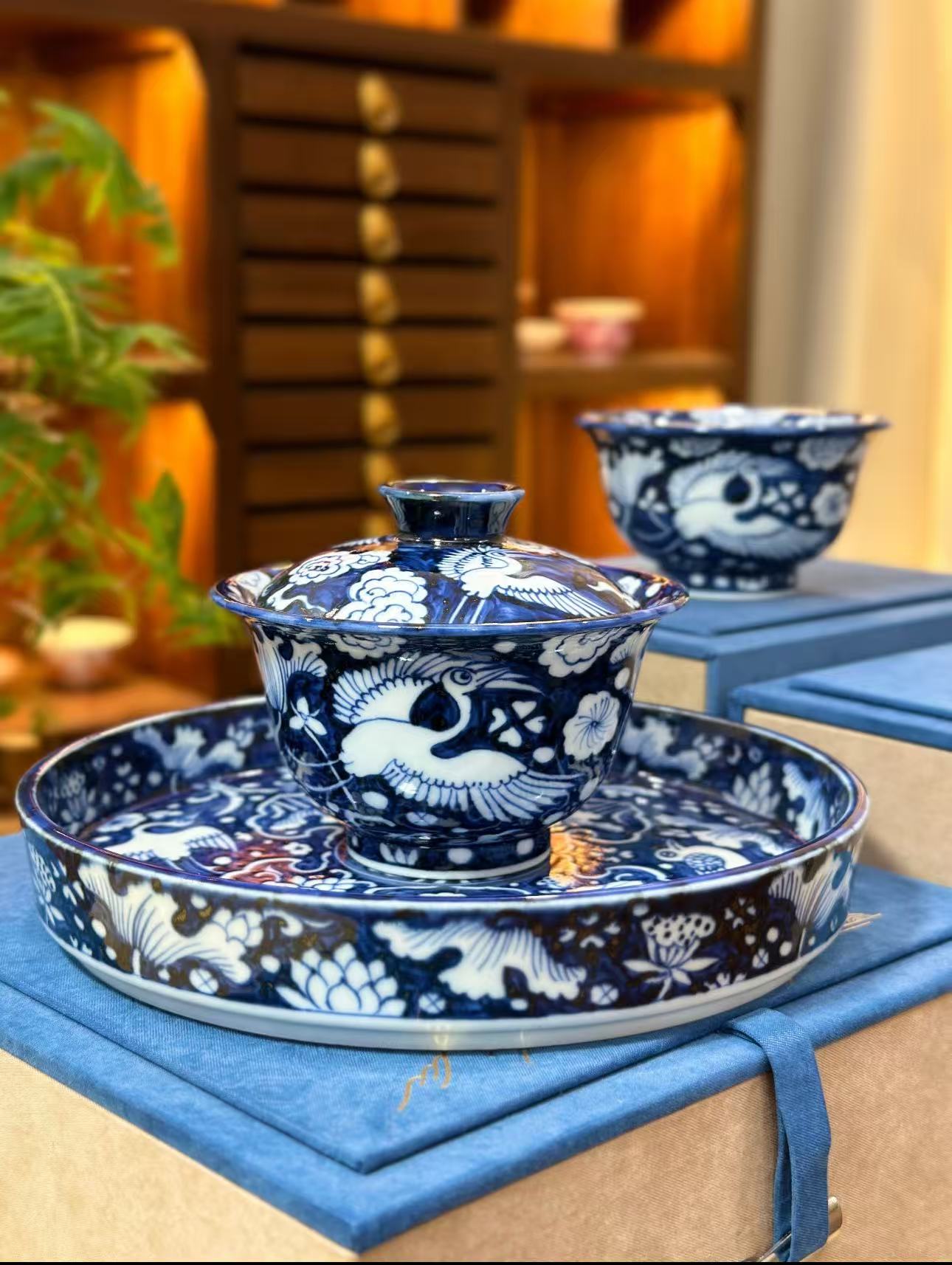 A Chai Kiln Replica of the Yuan Dynasty “One Egret Symbolizing Prosperity”