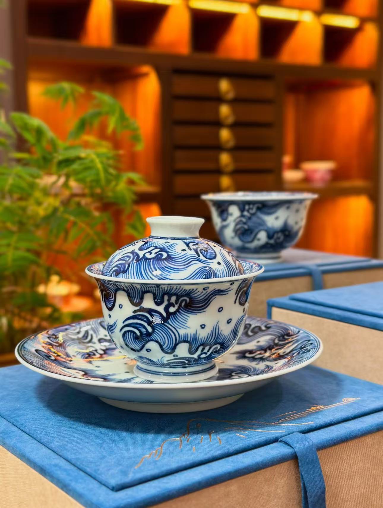 Blue-and-white Wave Pattern from the Chai Kiln