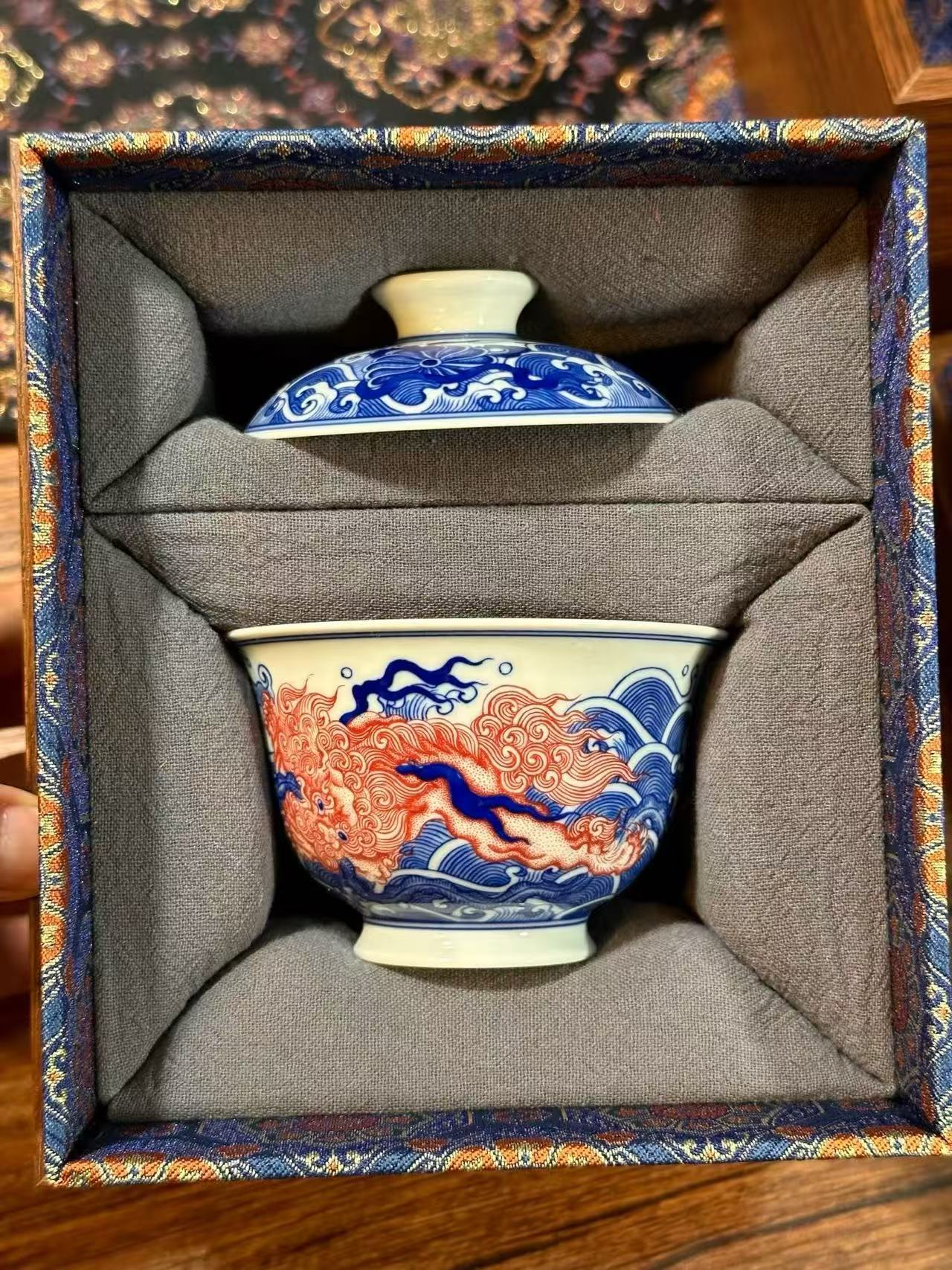 Underglaze Double Lion Set