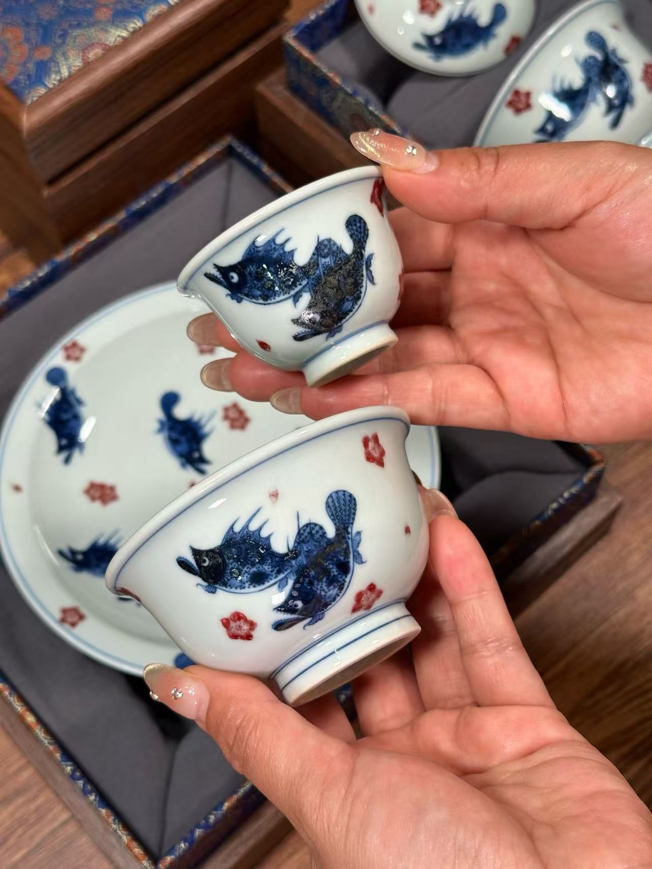 Blue-and-White Porcelain with Underglaze Red Perch Design