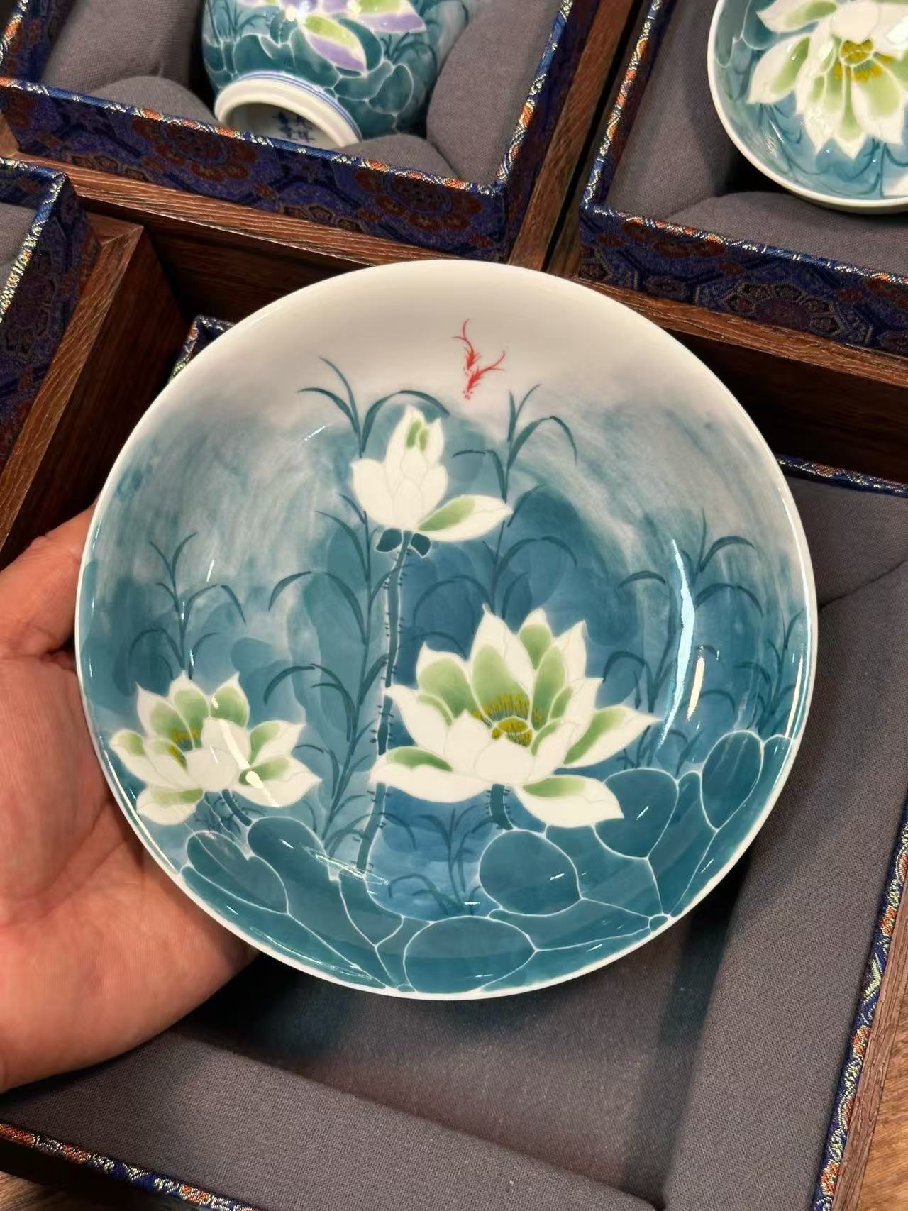 Freehand Underglaze Five-Color “Moonlit Lotus Pond” Set