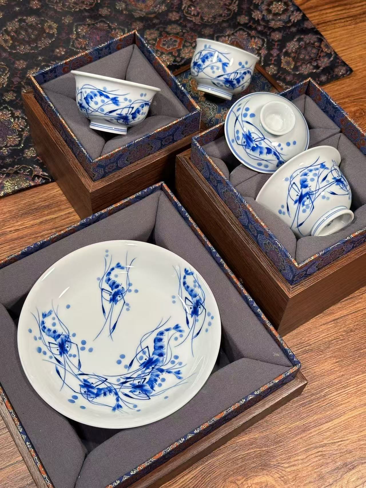 Diligence Brings Rewards” Blue-and-White Impressionist Set