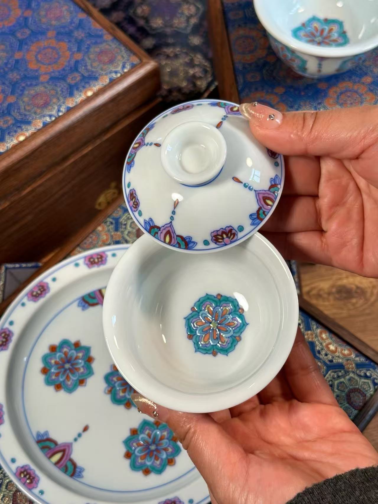 Blue-and-White Doucai “Baoxianghua” Set