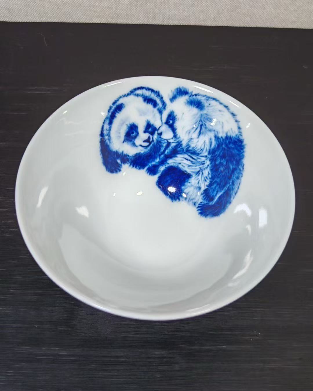 Blue-and-White Panda Asparagus Fern Conical Cup